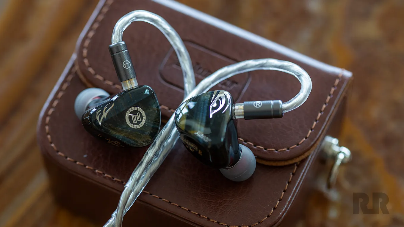 Harman Kardon Onyx Studio 7 Review: Beautiful Reversal | by Aaron