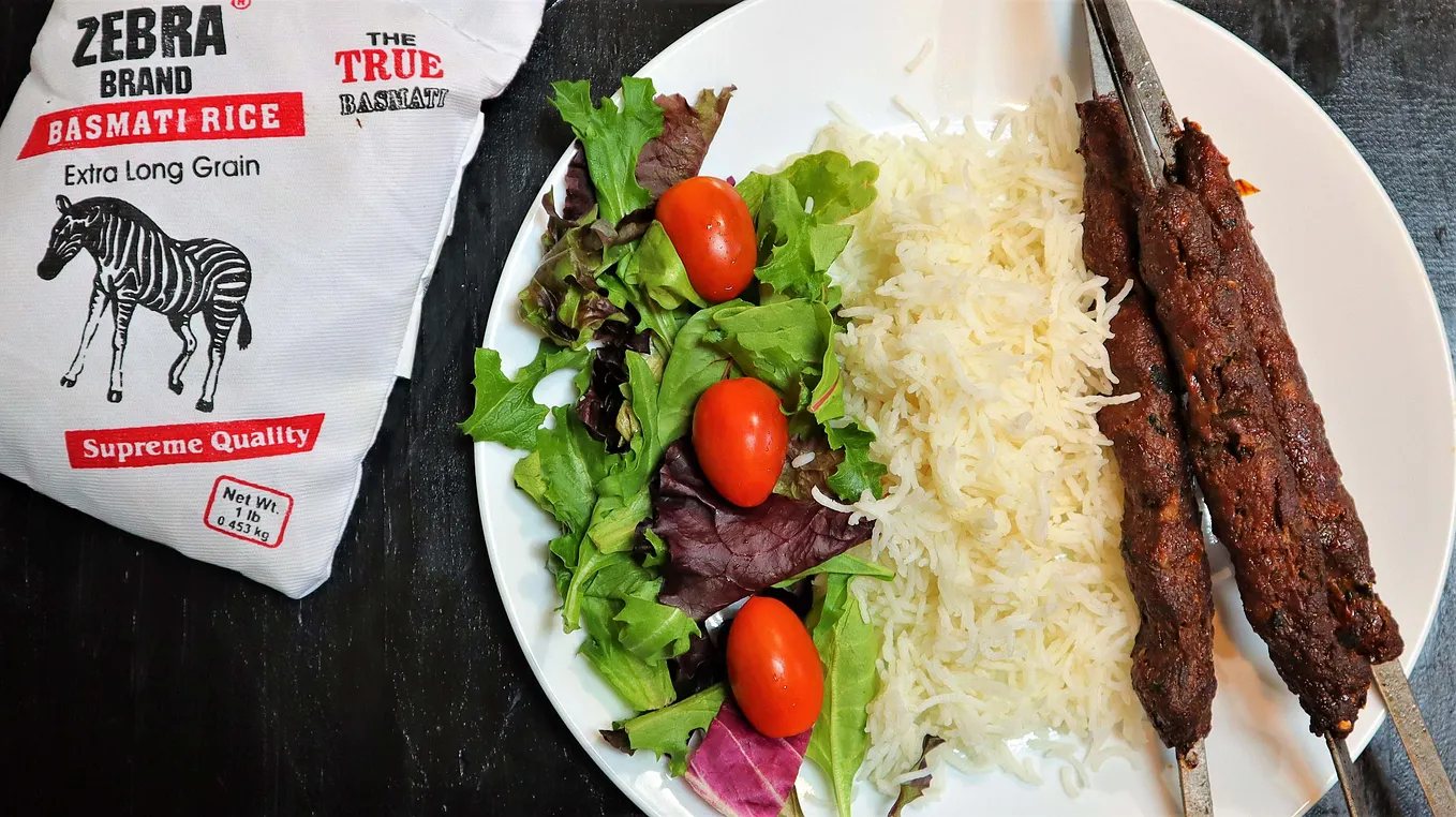 Turkish Recipes — Seekh Kebab with Aromatic Rice and Salad — Zebra Rice
