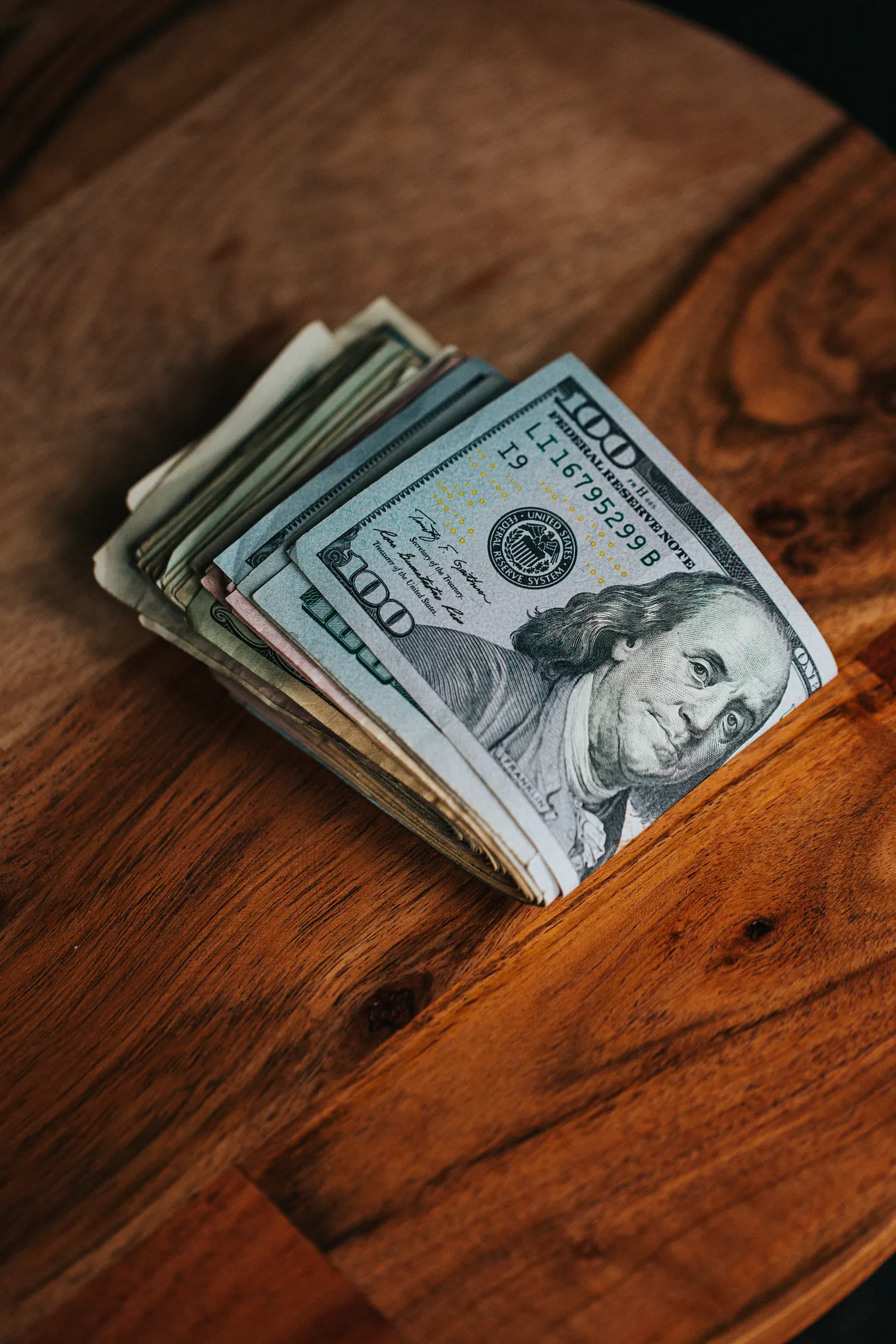 10 Side Hustles That Can Make You $10,000 a Month in Passive Income