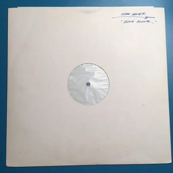 Art of Mo' Wax: Futura 2000. Futura 2000 is the artist behind
