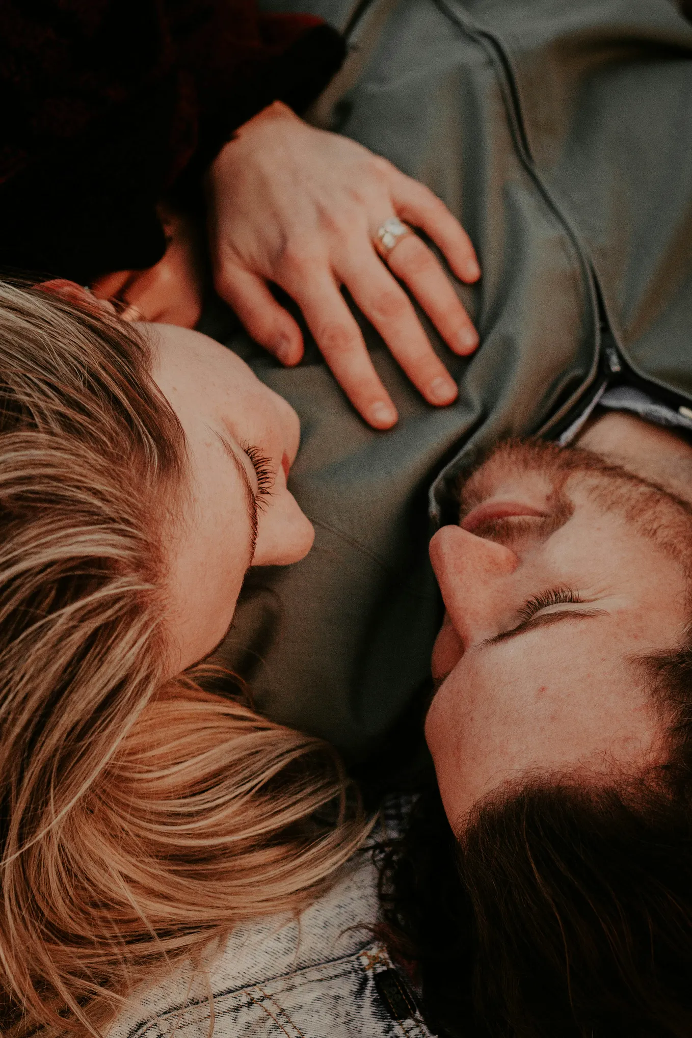 Is it really in our hands to attract a partner? A question that helps you answer most of your relationship issues.