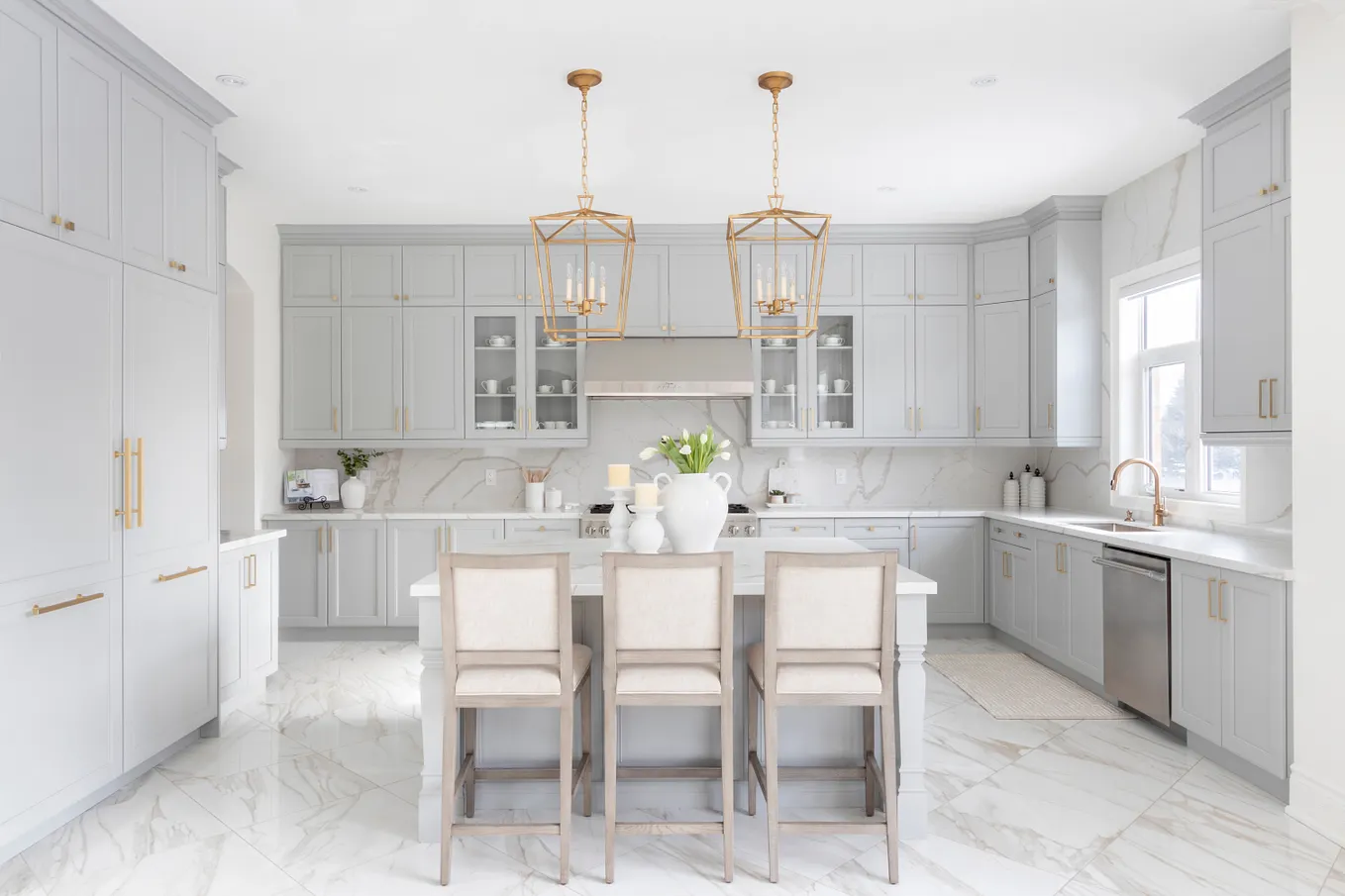 Why Custom Cabinets in Cincinnati are the Perfect Solution for Your ...