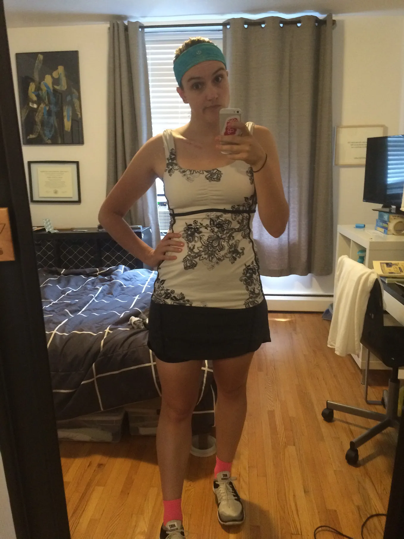 I call this look Mona, the Southern California housewife who is sleeping with her tennis instructor…