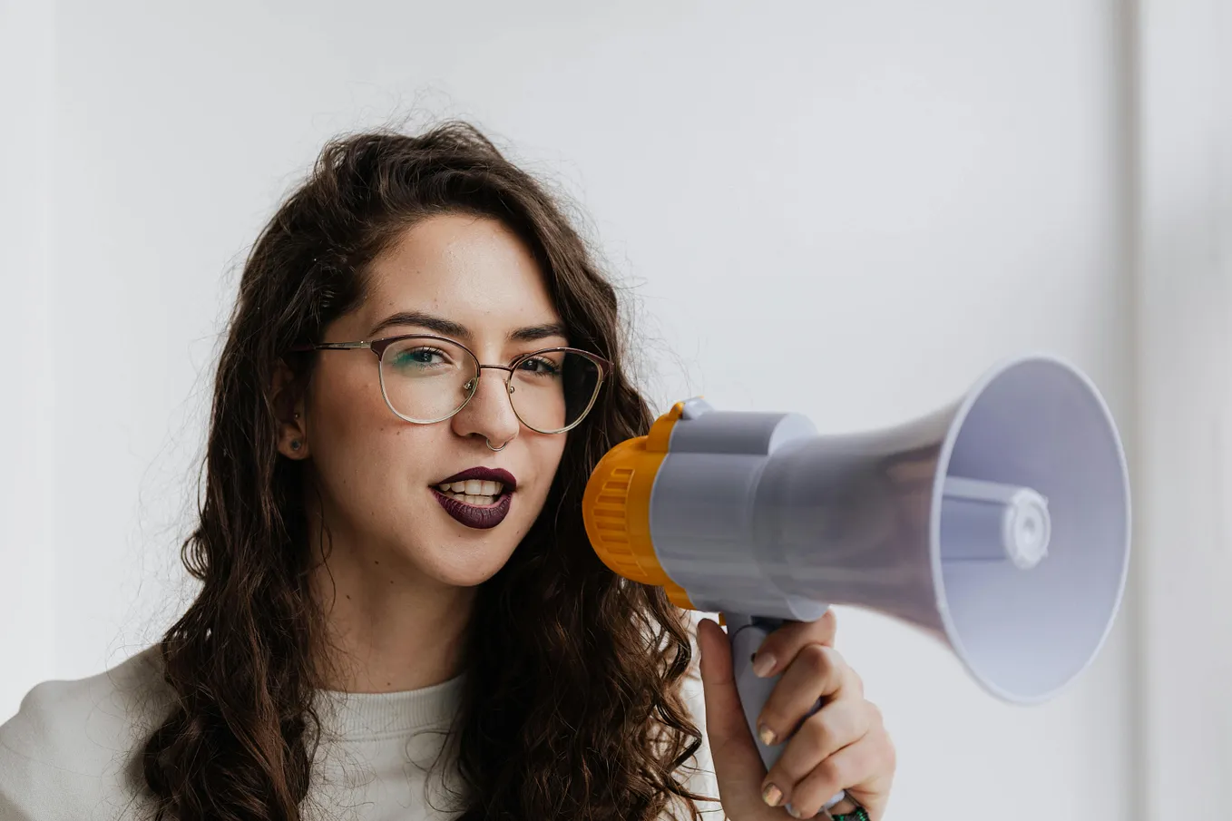 How to Use Brand-Building Tools to Find Your Writer Voice