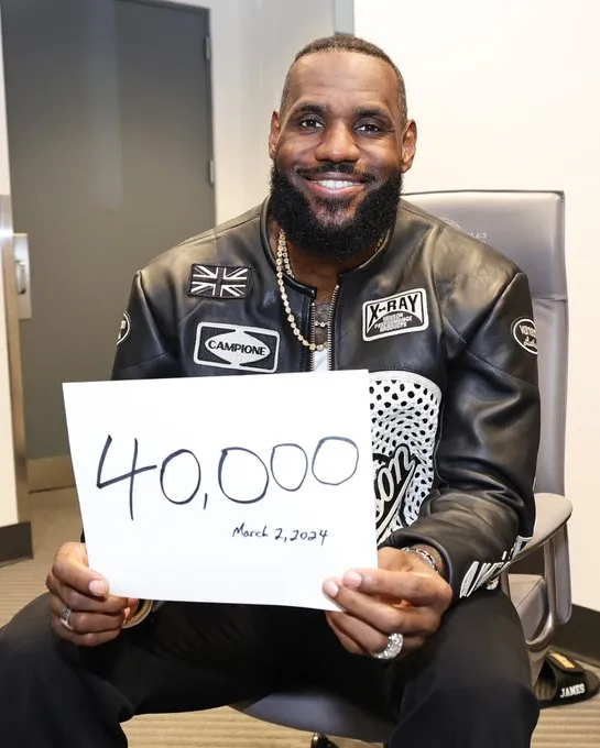 LeBron James Makes NBA History With 40,000 Career Points