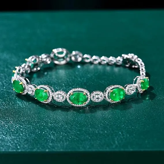 Daesar Women’s 18K White Gold Halo Bracelet with Emerald 5.26ct