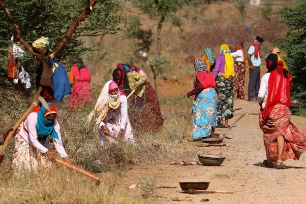 A Critical Analysis of Issues and Challenges of MGNREGA