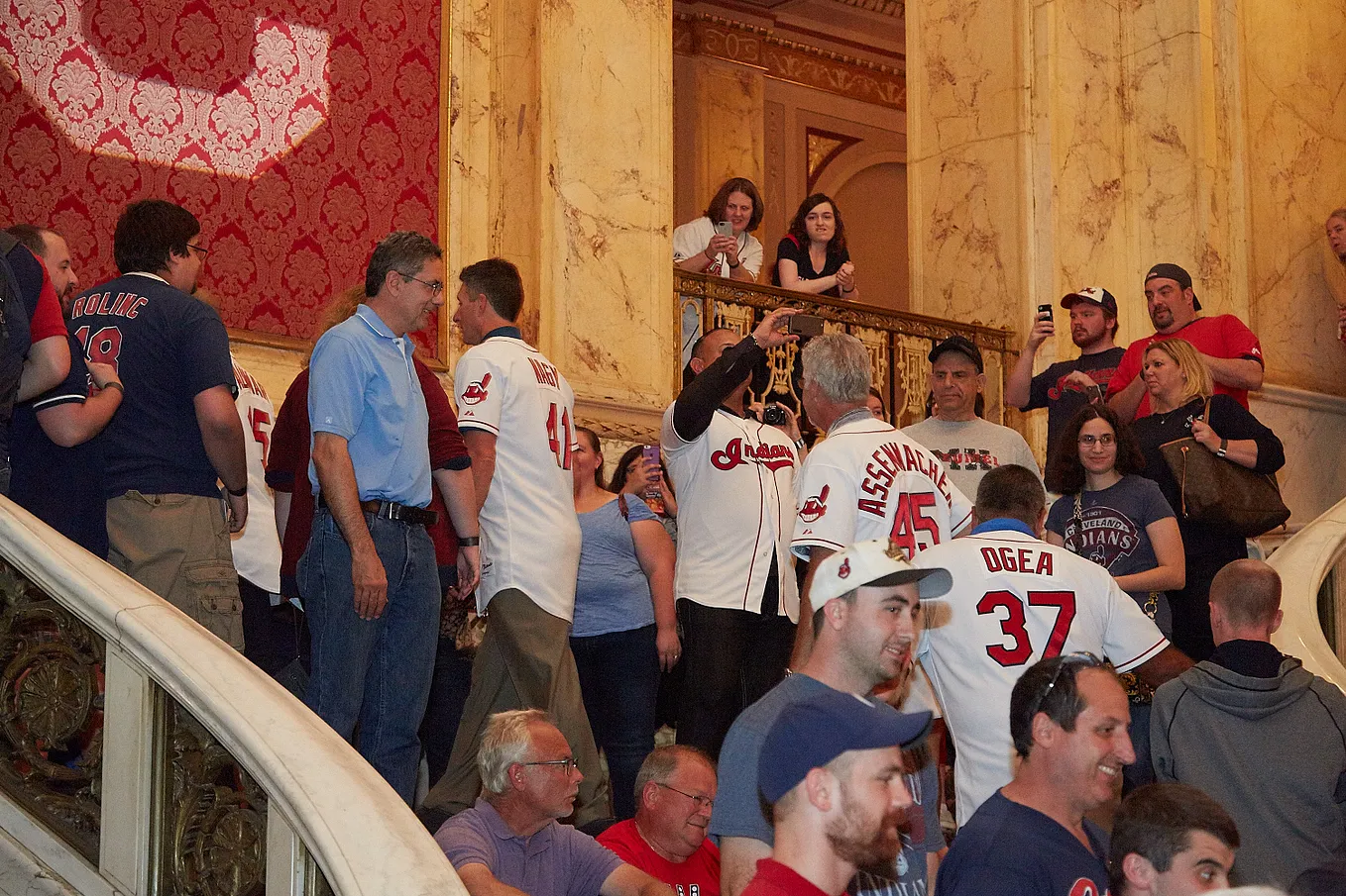 Tribe fans celebrate AL Champs at 1995 Indians Reunion