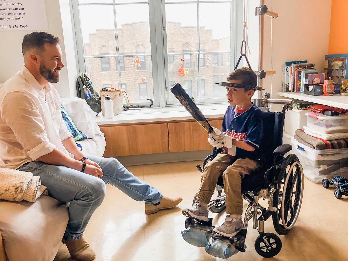 Jason Kipnis forges bond with 6-year-old Cleveland Indians fan