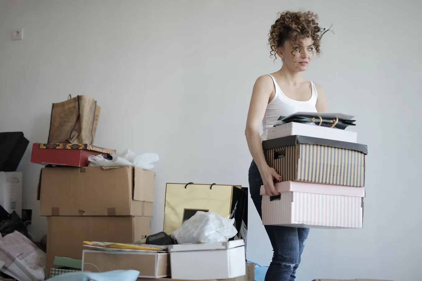 How to Buy and Sell Used Items Locally Online