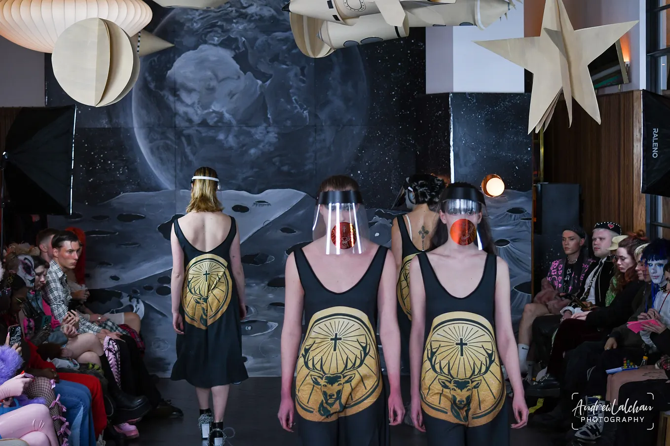 A Guide to London Fashion Week for Photographers: February 2023
