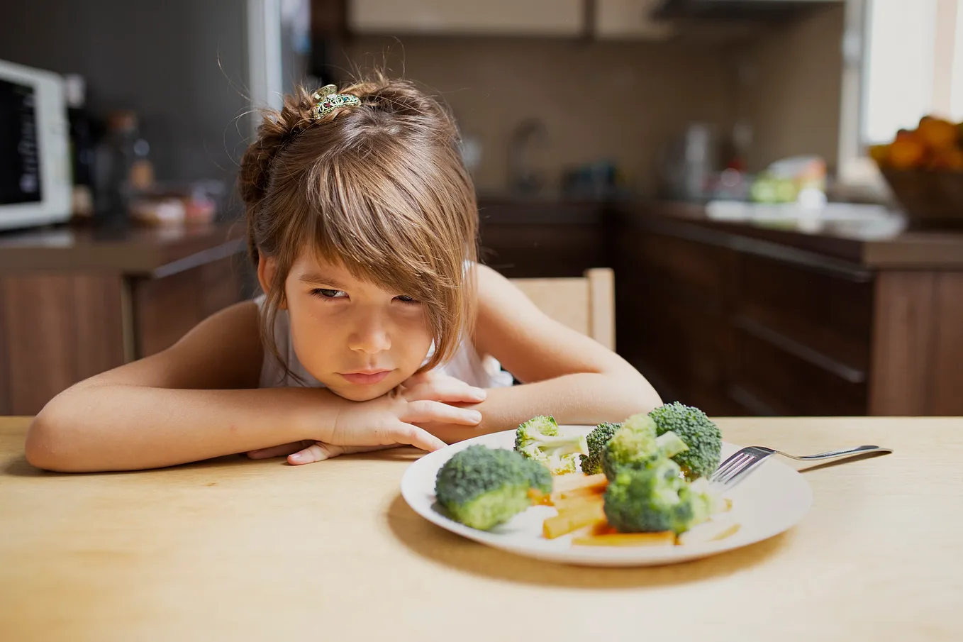 Children who make faces to eat, have different brain structures (Research)