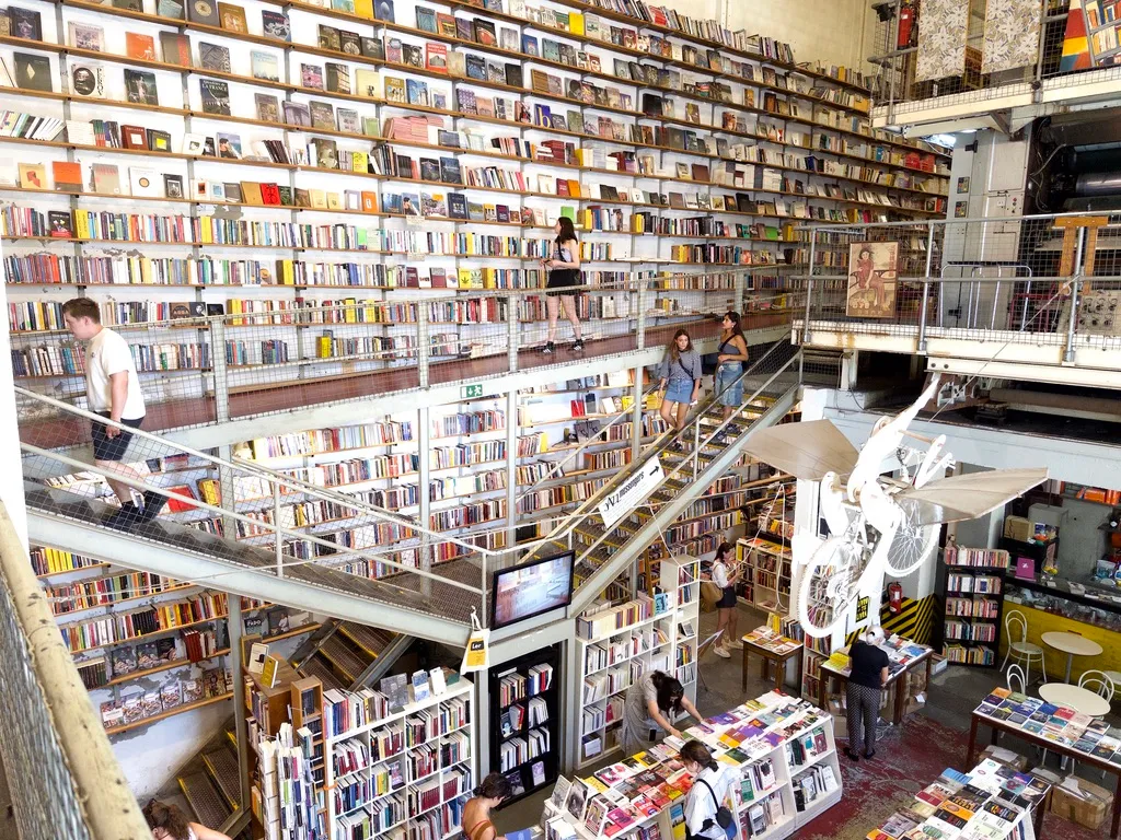 Photograph of a book shop in Lisbon.