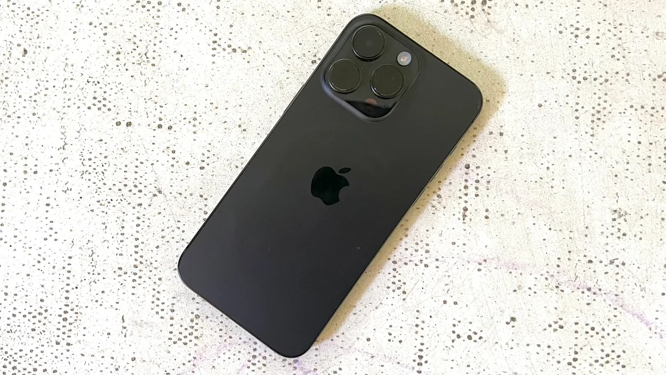 GrapheneOS Pixel 9a : The Secure OS | by Tip Top Tech | Medium