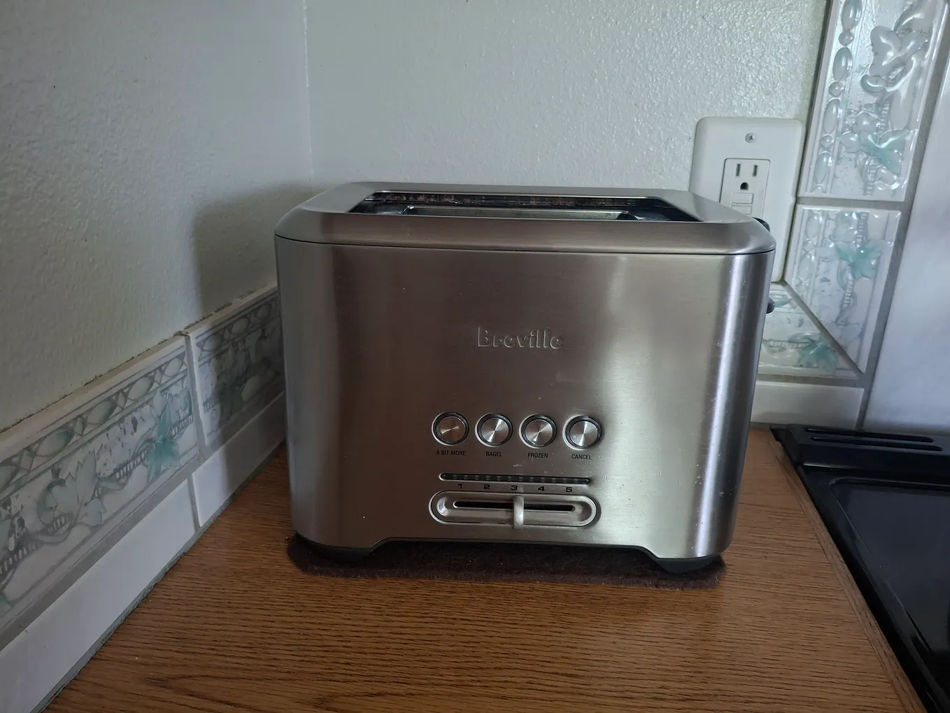 Lightly Toasted, Medium Roasted