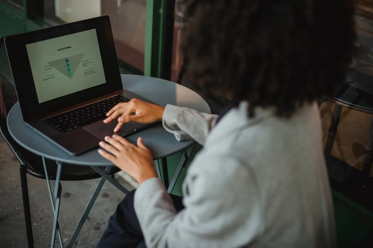 How to Train Your Sales Team to Turn Press Wins Into Revenue