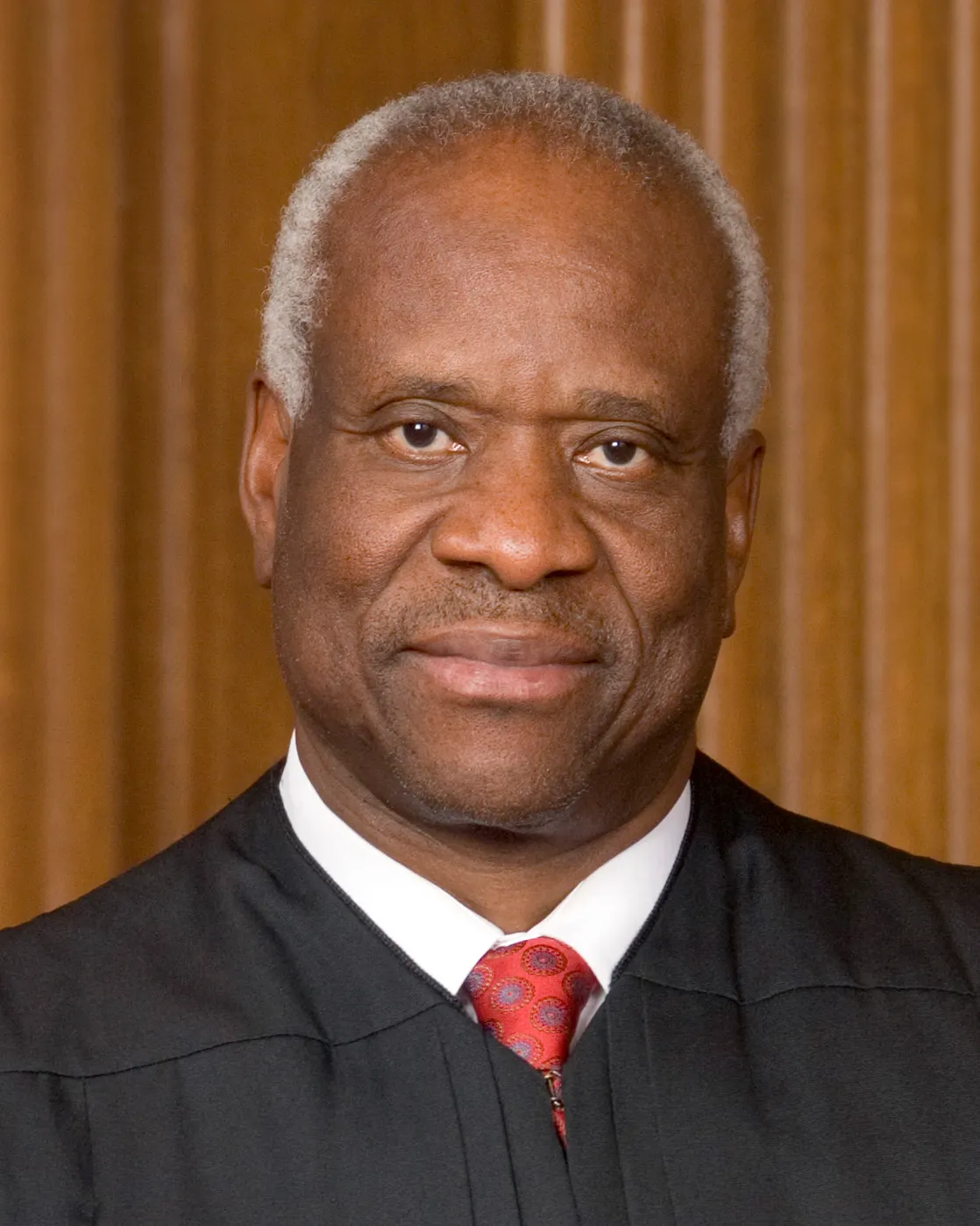 Official portrait of Justice Clarence Thomas