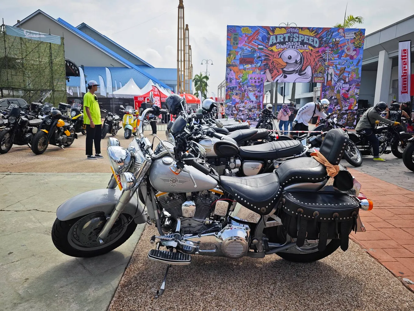 Riding a Fatboy Grey Ghost to Art of Speed 2026