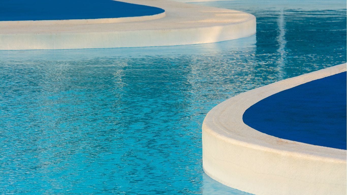 How Much Does It Cost to Install a Pool Cover?