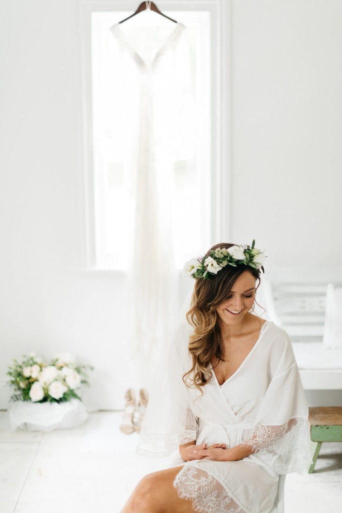 high collar white lace dress WHITE LACE DRESS WITH COLLAR
