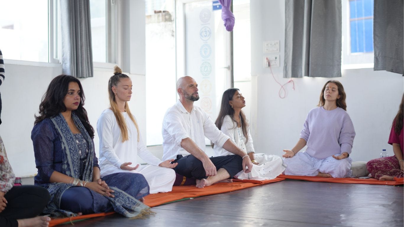 Why Choose a 100 Hour Yoga Teacher Training Course in Rishikesh