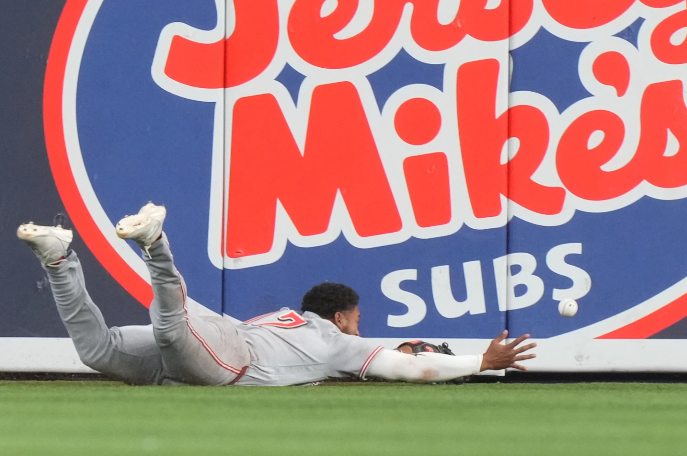 Marlins Shine with Dominant Win Over Reds | 빠른티비 스포츠중계 ⚾✨