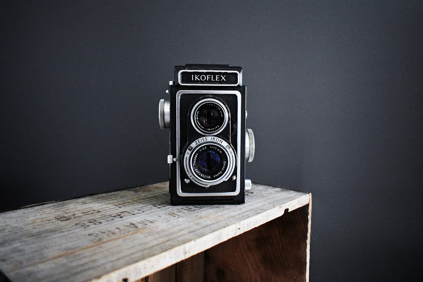 Hvorfor jeg (næsten) kun fotograferer med analog kamera | by Niklas H-L |  Medium