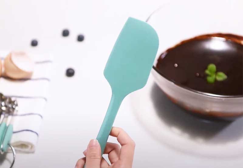 How to get the smell out of silicone spatula – GEEKHOM