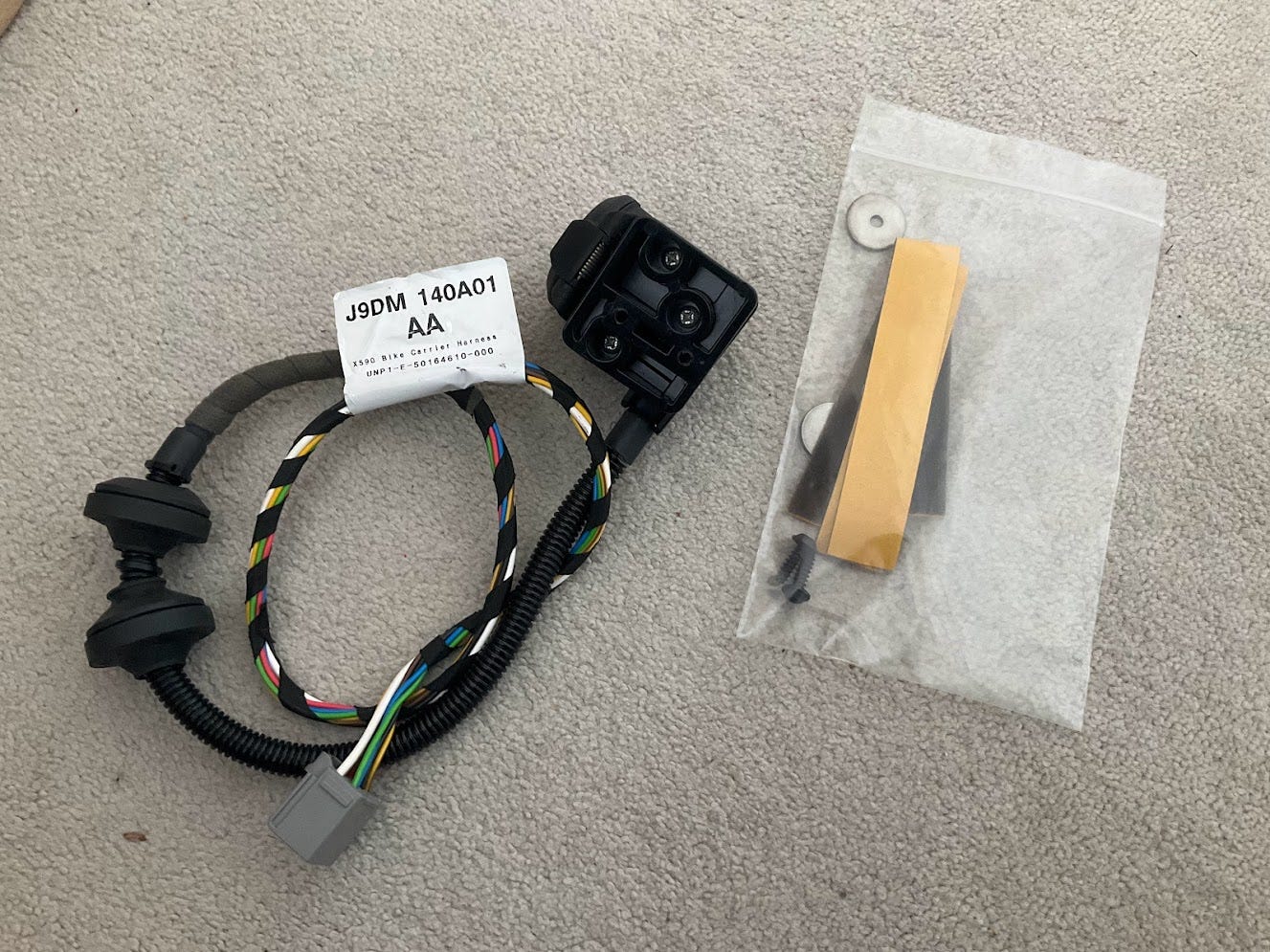 Fitting T4K1472 Wiring Harness to Jaguar I-Pace without