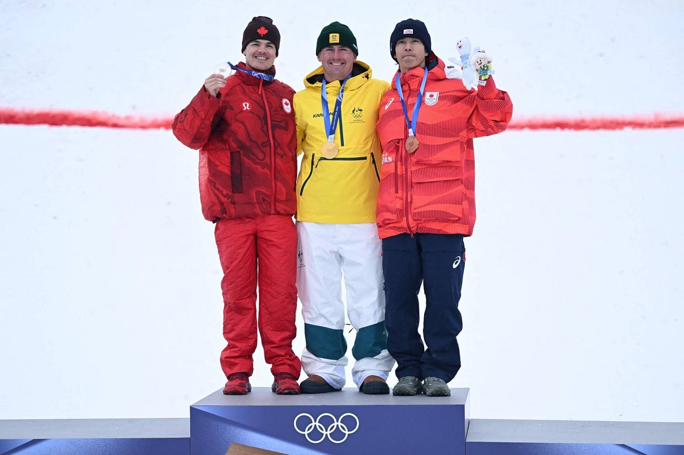 씨유티비 Spotlight: Cooper Woods Edges Kingsbury in Thrilling Moguls Final at Milano Cortina 🎿🥇