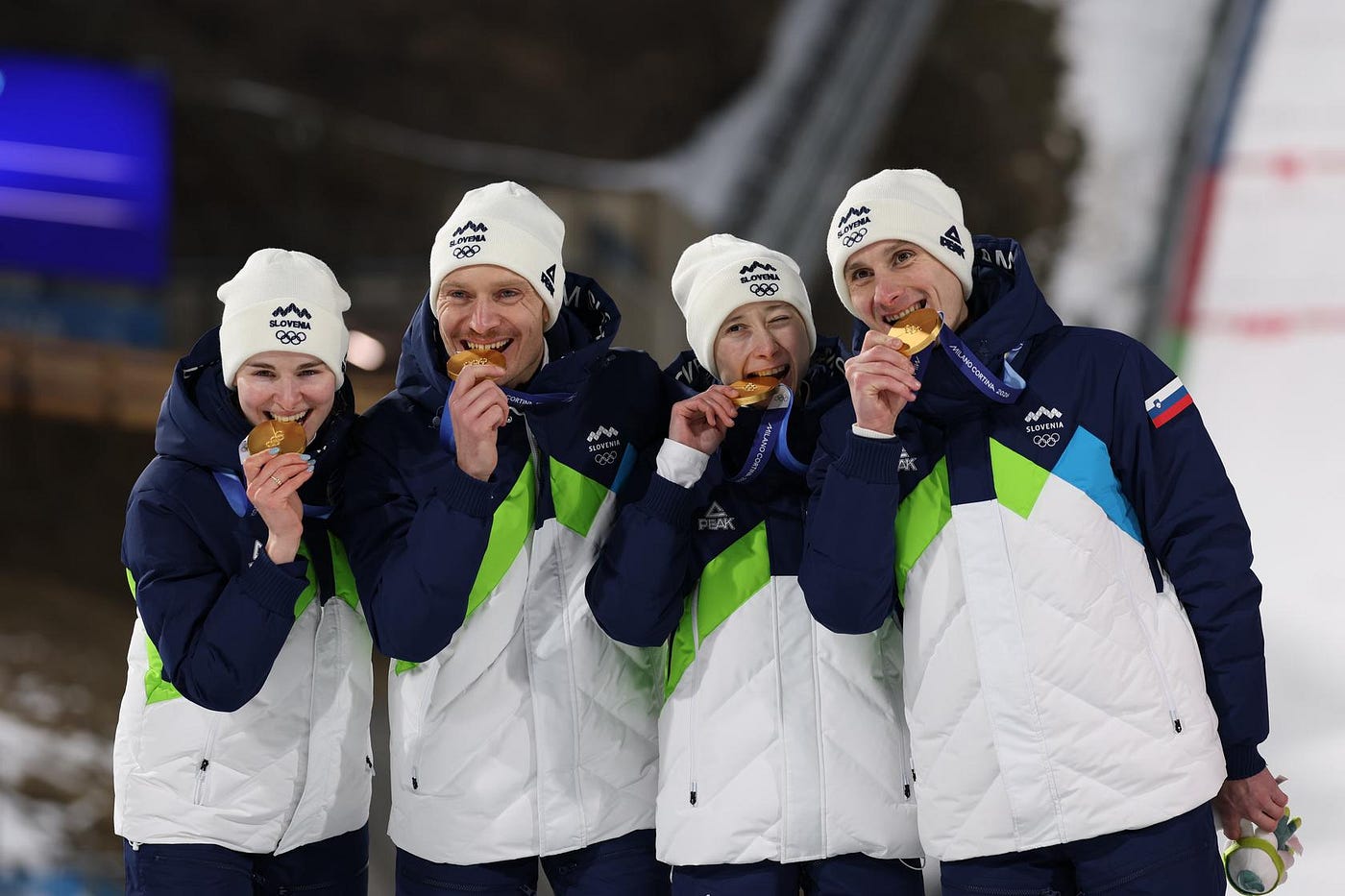 씨유티비 Spotlight: Slovenia Soar to Mixed Team Ski Jumping Gold at Milano Cortina 2026 🏔️✨
