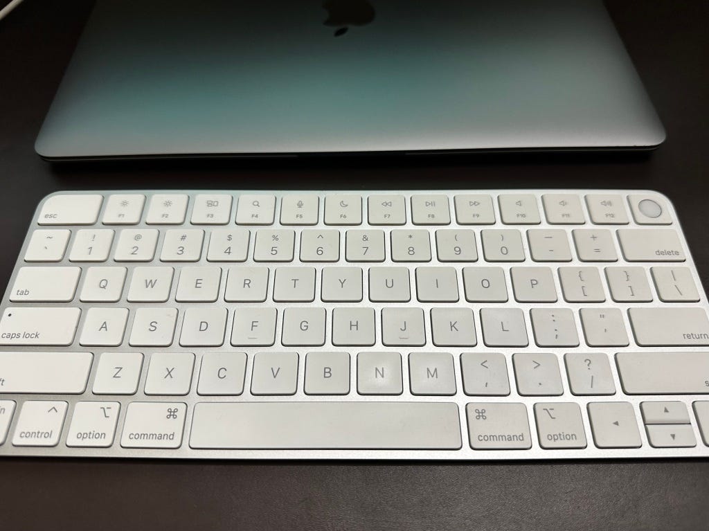 Apple Magic Keyboard Review