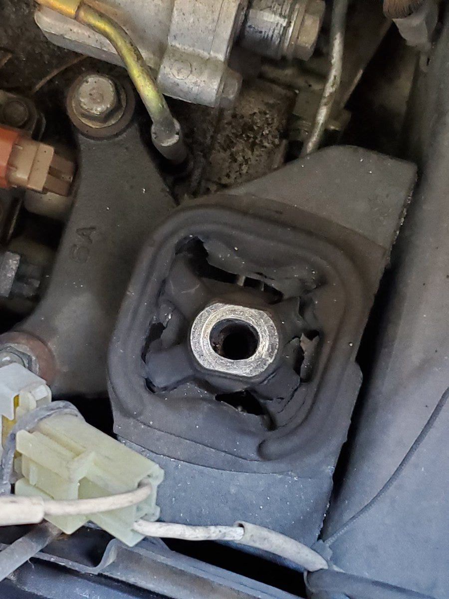 How To Replace Rear Lower Transmission Mount 20042008