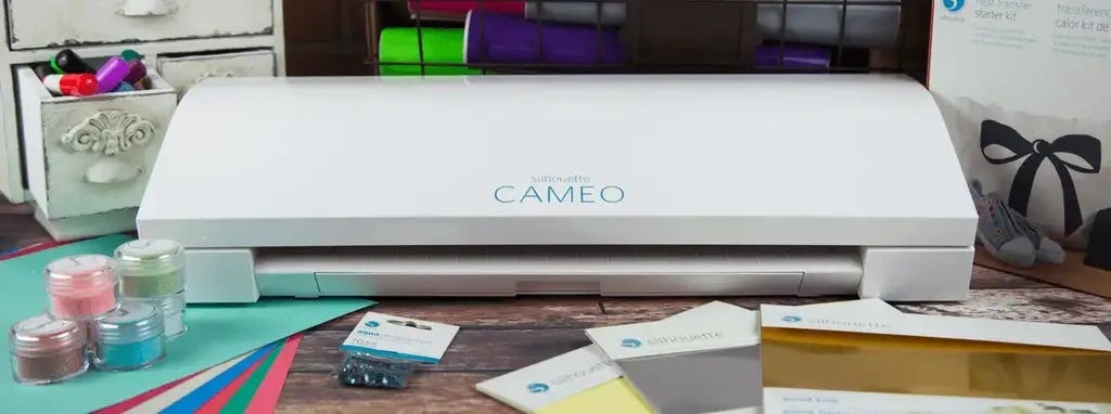 How To Sketch And Cut With Silhouette Cameo 3? [Beginner's Guide], by  Steffanwelsh