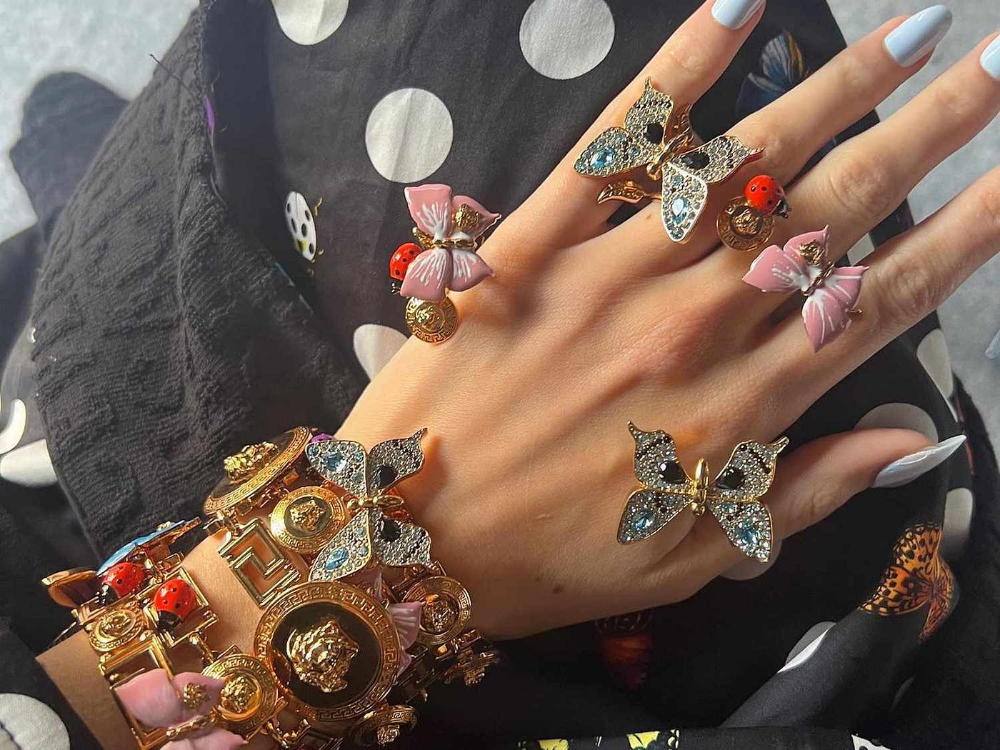 Dazzling in Style: What are the Jewelry Trends for 2023?