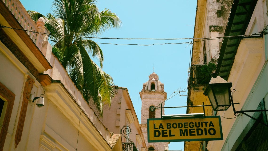 A visit through the three most iconic places in Havana: La