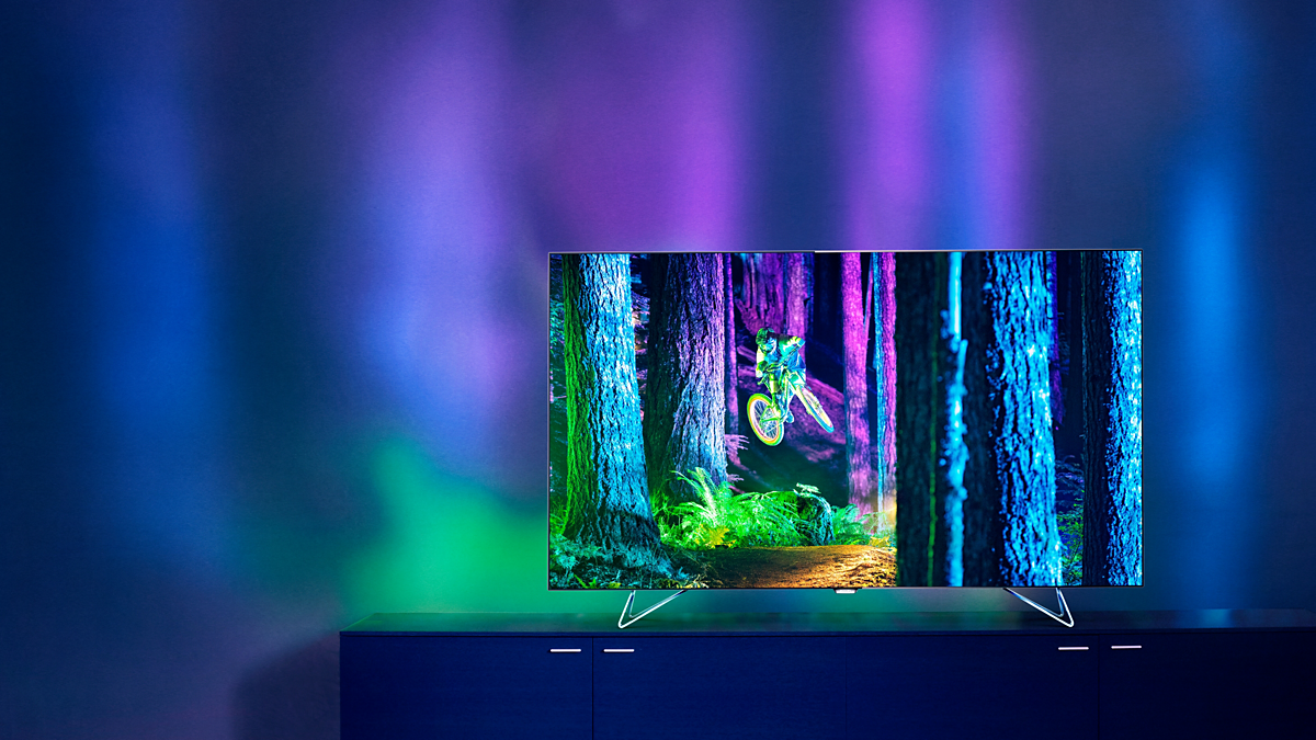 Turn Off The Philips Ambilight And See How Lifeless Your Living Room is!, by John Casper, The TechNews
