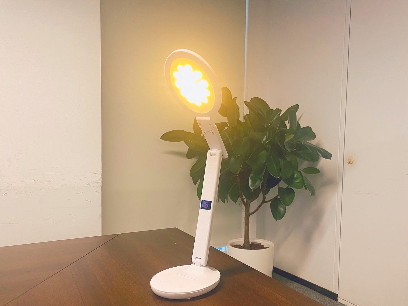 Empower Desk Lamp with Smart Sensing | by Doria | Medium