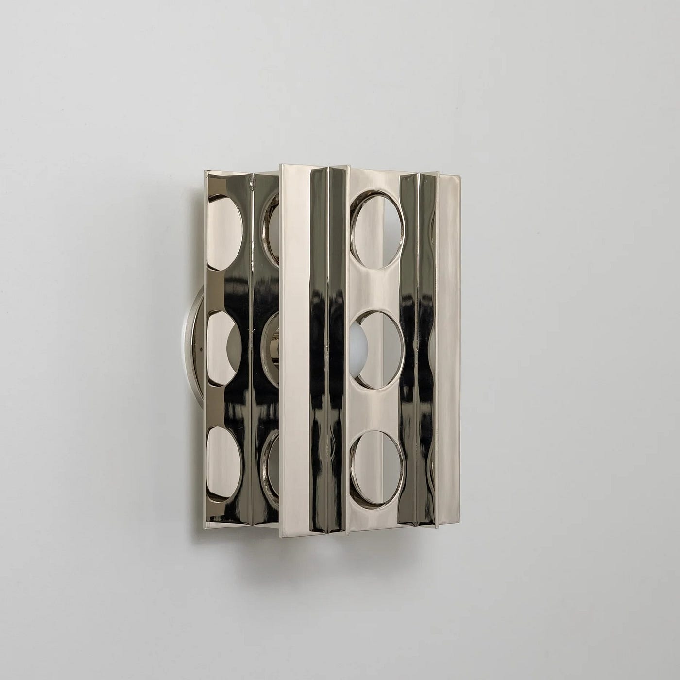 What is a Bed Side Sconce? | LightingGuide.org