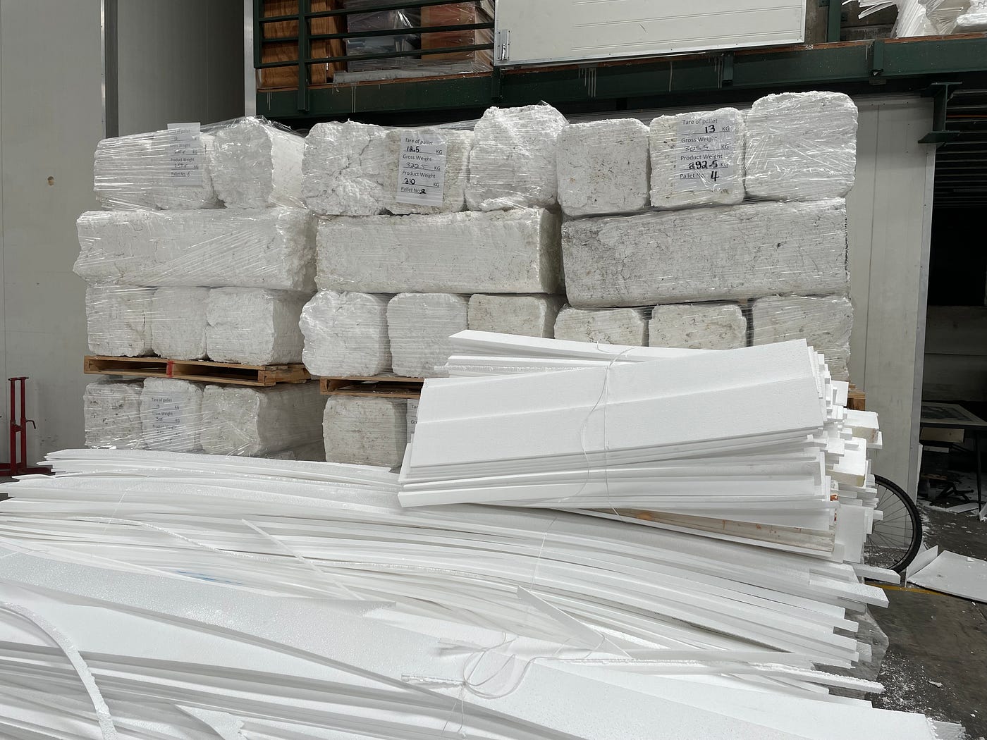 The Advantages And Disadvantages Of Polystyrene Foam Insulation Board -  GREENMAX Styrofoam Densifiers