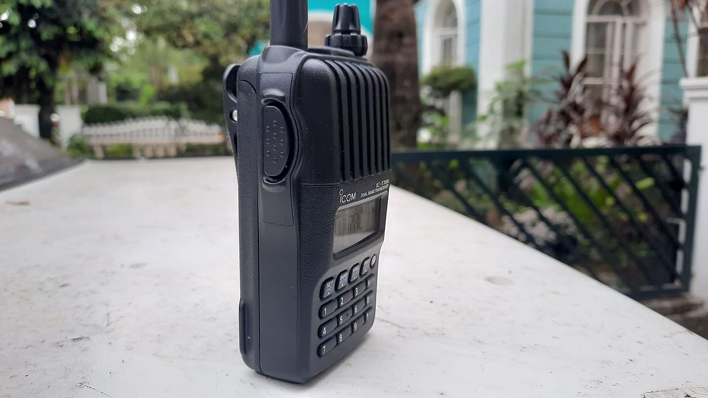 I Reviewed a 'Fake' Icom IC-T70A and Here's What I Learned | by J 