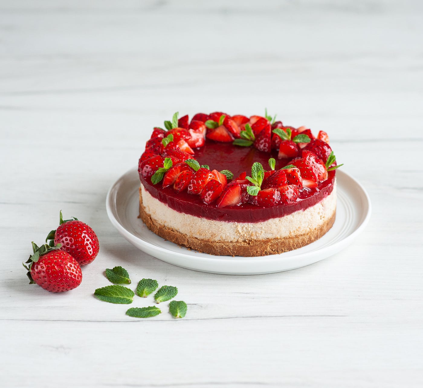 1426 - Strawberry Cassata – DessertWerks