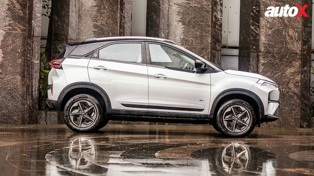 Waiting period for tata outlet nexon ev