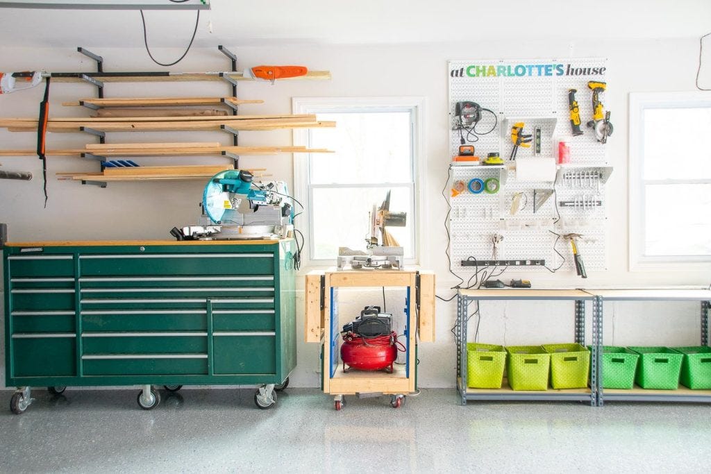 20 Fab Garage Organization Ideas and Makeovers