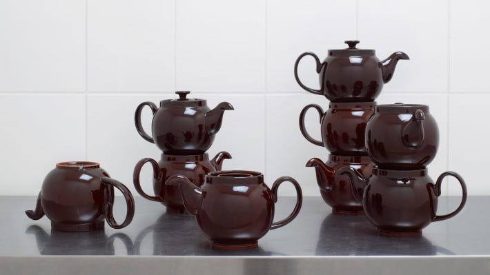  Cauldon Ceramics Classic Brown Betty Tea Pot, Hand Made 4 Cup  Brown Betty Teapot, Made with Traditional Staffordshire Red Clay