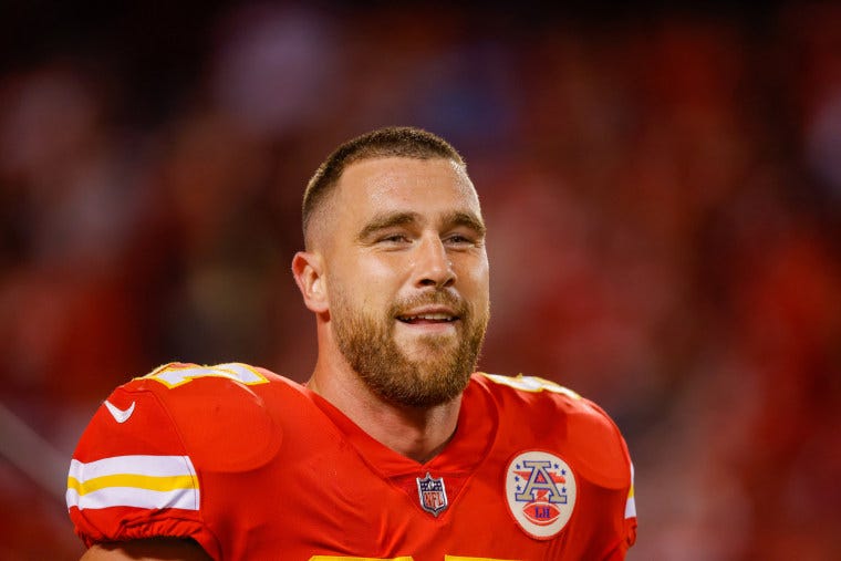 The Philadelphia Eagles Share Their Favorite 'Kelce x Swift Duo