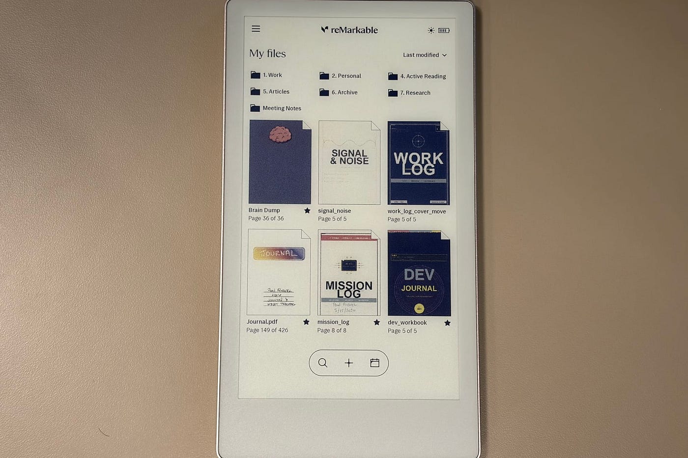 Homescreen on Move (photo by author)