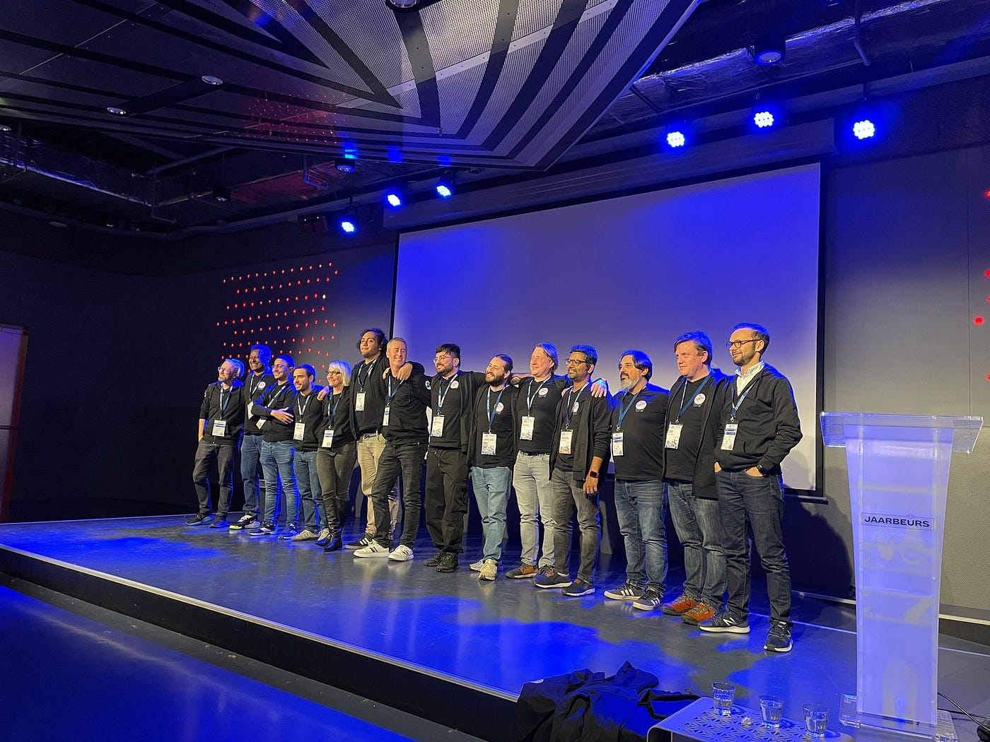 This is us! — source: https://twitter.com/cloudnativeams/status/1730623348529402014/photo/1