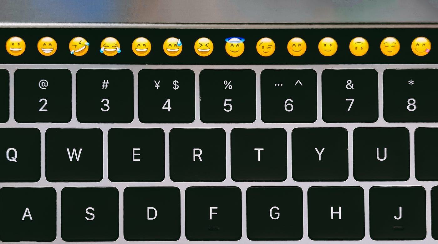 Total 99+ imagen emojis en python - Viaterra.mx