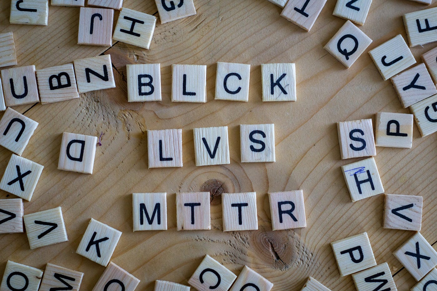 Maintainable JavaScript — Numbers and Null | by John Au-Yeung | Dev Genius